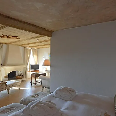 Chateau Le Cagnard Hotel