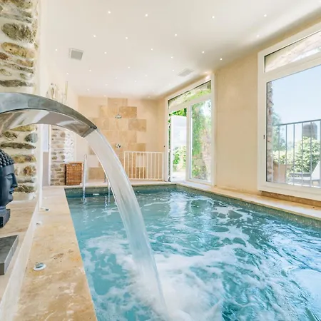 Chateau Le Cagnard 4* Кань-сюр-Мер