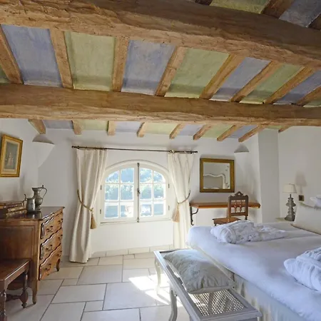 Chateau Le Cagnard Hotel 4*